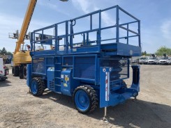 Продам подъемник ножничный Genie GS4390 - 15,11m, diesel, 4x4