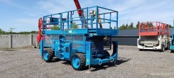 Genie GS4390 - 15,11m, diesel, 4x4