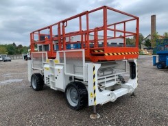  Genie GS3390 - 12,06 m - 4x4 - diesel