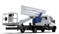 Iveco Daily Oil&Steel Snake 24 FB